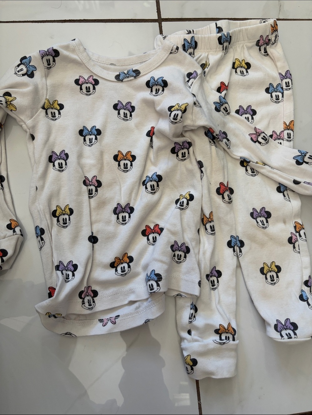 Monica and Andy Kids White Minnie Mouse Bow Print Pajama Set